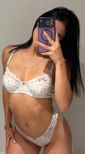 Anaïs sur Uncove : son profil officiel, version sans filtre
